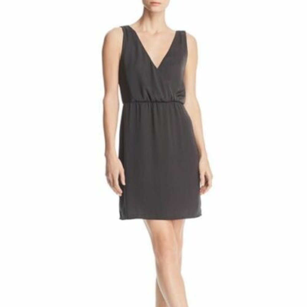 Aware by VERO MODA v-neck sheath dress‎ medium